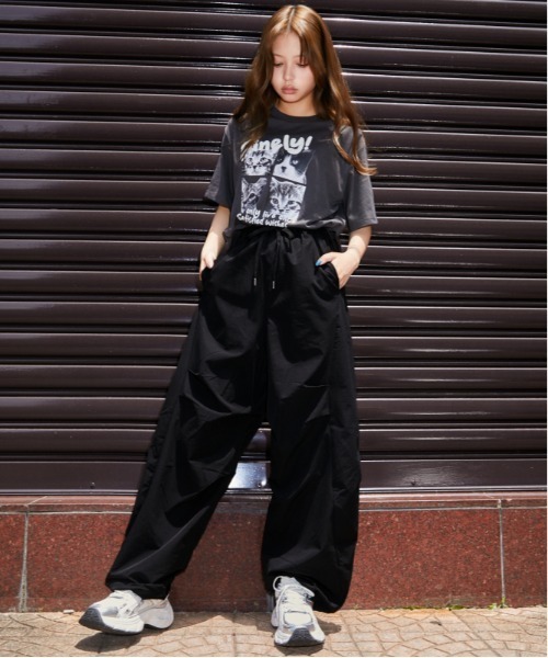 GORGE(ゴージ)の「《バレルタック》ワイドパンツ/モード×リラックス/春夏/全3色(その他パンツ・レディース・チャコール/パープル/ブラック・F)」の14枚目の写真