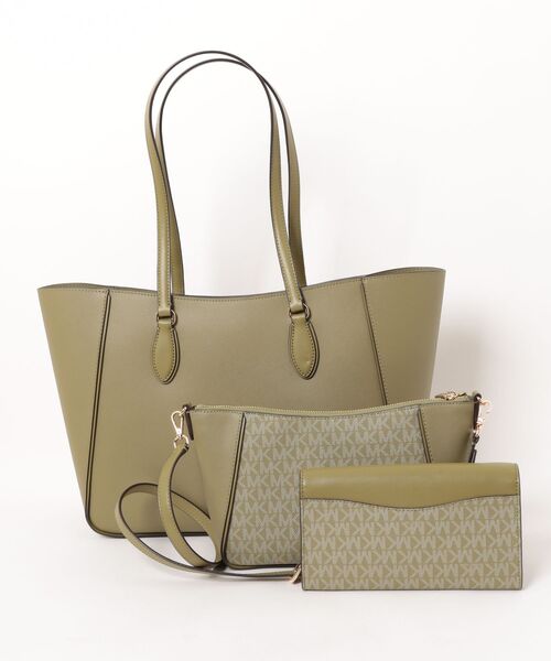 MICHAEL KORS(マイケルコース)の「JET SET TRAVEL 3in1 トートバッグラージ - MKシグネチャー(トートバッグ・レディース・グリーン系・FREE)」の2枚目の写真
