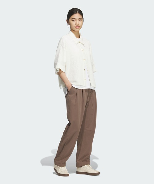 adidas(アディダス)の「ソフトリュクス シアー ルーズフィット 襟付き 半袖シャツ / アディダス adidas(Tシャツ/カットソー・レディース・ホワイト・XX-LARGE/LARGE/MEDIUM/SMALL/X-LARGE/X-SMALL)」の3枚目の写真