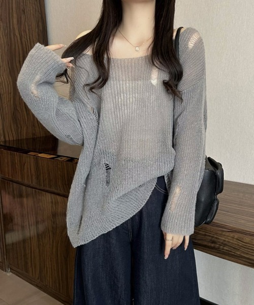SEU（エスイーユー）の「【小柄さんにおすすめ】ダメージ加工シアーニット 長袖 オーバーサイズ 【オフィスカジュアル】【きれいめカジュアル】 春服 秋服 レディース韓国風（ニット/セーター・レディース・アイボリー/グレー/ピンク・フリー）」の2枚目の写真
