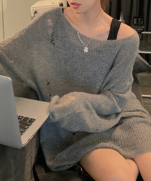 SEU（エスイーユー）の「【小柄さんにおすすめ】ダメージ加工シアーニット 長袖 オーバーサイズ 【オフィスカジュアル】【きれいめカジュアル】 春服 秋服 レディース韓国風（ニット/セーター・レディース・アイボリー/グレー/ピンク・フリー）」の7枚目の写真
