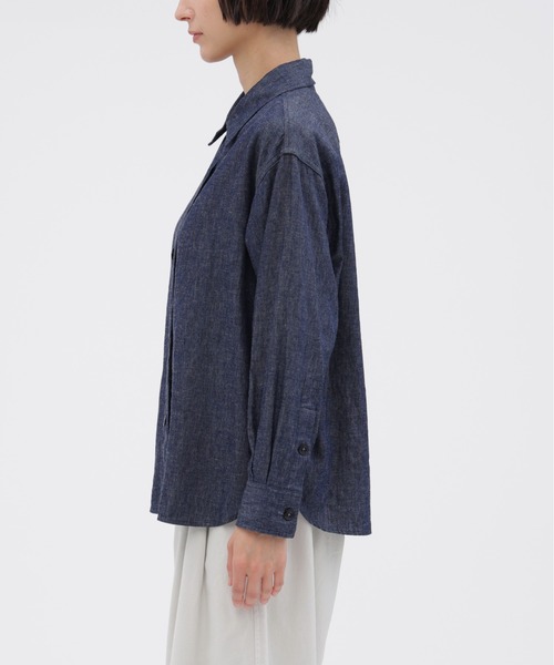 MHL.(エムエイチエル)の「COTTON LINEN DENIM(シャツ/ブラウス・レディース・インディゴブルー・2/1)」の3枚目の写真