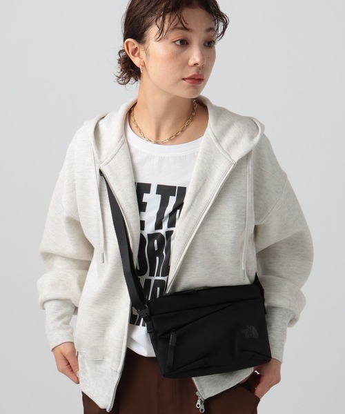 THE NORTH FACE(ザノースフェイス)の「【THE NORTH FACE(ザ・ノース・フェイス)】ピレネー ショルダーバッグ S(ショルダーバッグ・レディース・ブラック/ライトグレー・FREE)」の1枚目の写真