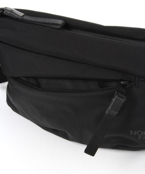 THE NORTH FACE(ザノースフェイス)の「【THE NORTH FACE(ザ・ノース・フェイス)】ピレネー ショルダーバッグ S(ショルダーバッグ・レディース・ブラック/ライトグレー・FREE)」の12枚目の写真