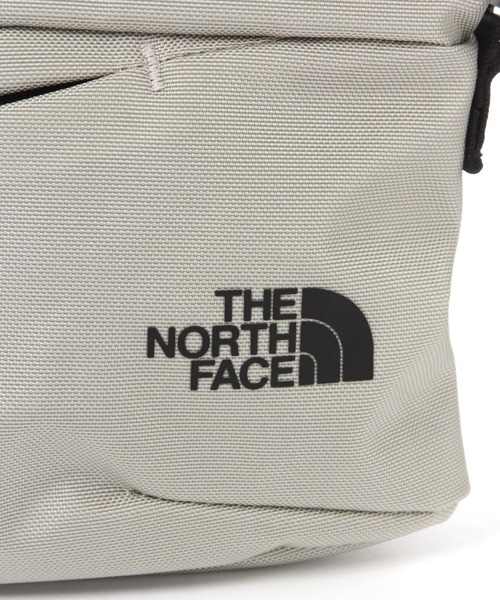 THE NORTH FACE(ザノースフェイス)の「【THE NORTH FACE(ザ・ノース・フェイス)】ピレネー ショルダーバッグ S(ショルダーバッグ・レディース・ブラック/ライトグレー・FREE)」の16枚目の写真