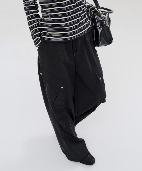 CHASECULT(チェイスカルト)の「レディース カーブドカーゴパンツ-FERG2281B03(その他パンツ・レディース・ブラック・70/67)」の5枚目の写真