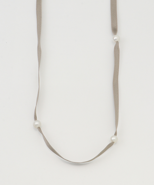 JOURNAL STANDARD(ジャーナルスタンダード)の「【TEINTE/タント】CALLA 3PEARL RIBBON NECKLACE(ネックレス・レディース・アイボリー・FREE)」の7枚目の写真