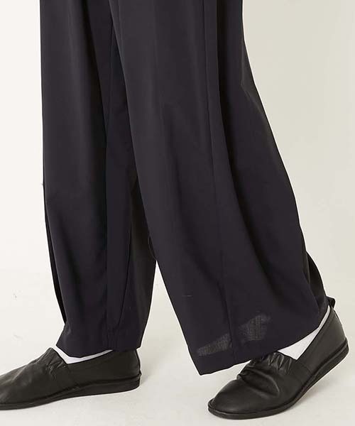 BLUE BLUE JAPAN（ブルーブルージャパン）の「ストレッチドライツイル ハカマパンツ（その他パンツ・メンズ・ダークネイビー・L/M/S）」の8枚目の写真