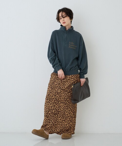 REMI RELIEF（レミレリーフ）の「【2026AW新作 / REMI RELIEF / レミレリーフ】別注裏毛ハーフZIPスウェット / 日本製（スウェット・レディース・アイボリー/サックスブルー/ブラック・フリー）」の19枚目の写真
