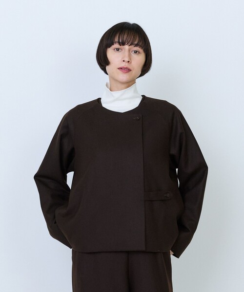 LOISIR(ロワズィール)の「ウールフラノベルテッドジャケット(ノーカラージャケット・レディース・ブラック/ブラウン・FREE)」の2枚目の写真
