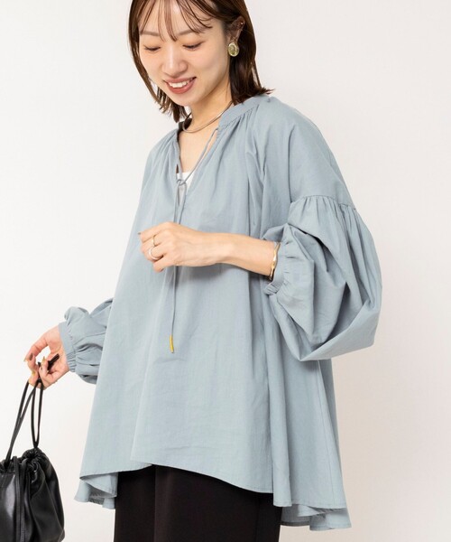 NOLLEY’S(ノーリーズ)の「ウォッシャブルオーバーブラウス(シャツ/ブラウス・レディース・ネイビー/ベージュ/サックスブルー・38)」の5枚目の写真
