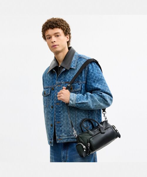 COACH（コーチ）の「コンパス バッグ 25・ポケット（ショルダーバッグ・メンズ・ブルー系その他・ONE）」の8枚目の写真