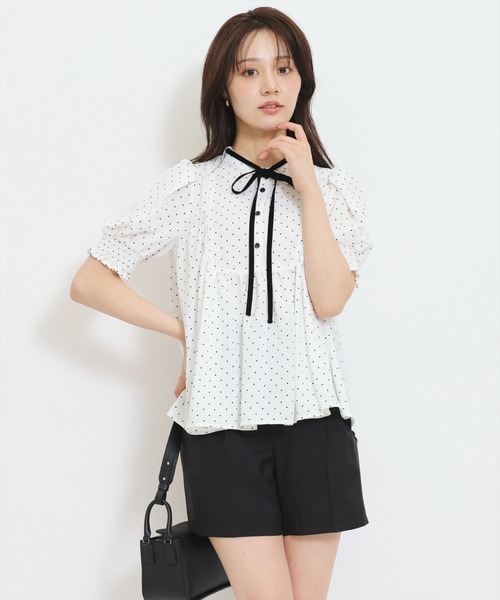 WILLSELECTION(ウィルセレクション)の「センタータックショートパンツ(その他パンツ・レディース・グレー系その他/ブラック系その他/ブラック・FREE)」の4枚目の写真