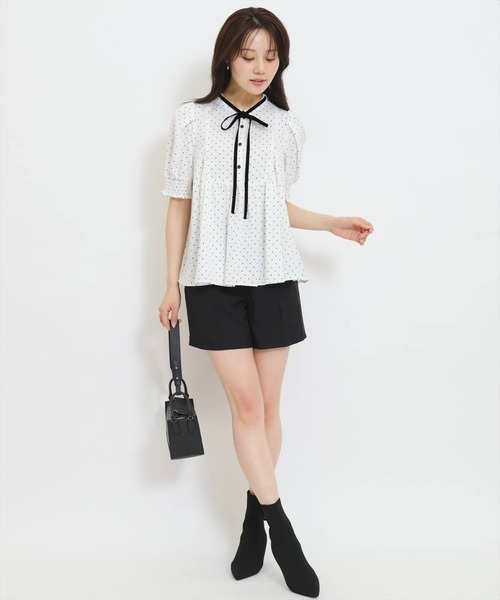 WILLSELECTION(ウィルセレクション)の「センタータックショートパンツ(その他パンツ・レディース・グレー系その他/ブラック系その他/ブラック・FREE)」の12枚目の写真