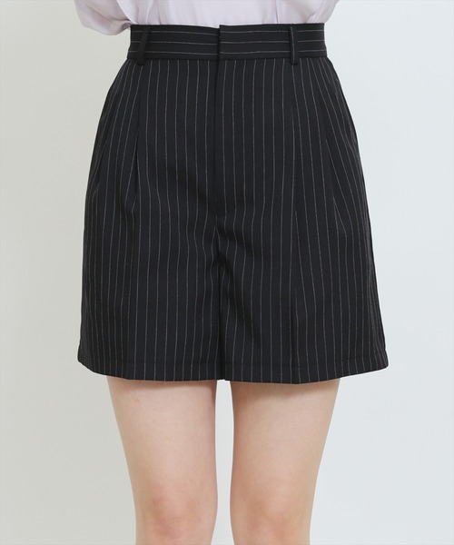 WILLSELECTION(ウィルセレクション)の「センタータックショートパンツ(その他パンツ・レディース・グレー系その他/ブラック系その他/ブラック・FREE)」の16枚目の写真