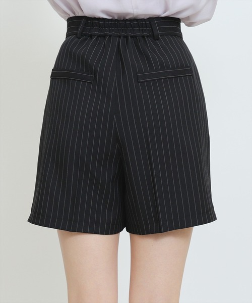 WILLSELECTION(ウィルセレクション)の「センタータックショートパンツ(その他パンツ・レディース・グレー系その他/ブラック系その他/ブラック・FREE)」の18枚目の写真