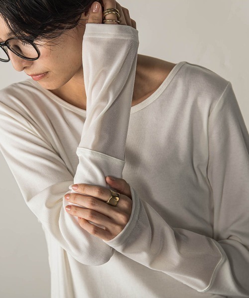 MAYSON GREY(メイソングレイ)の「ベロアカフスロングTシャツ(Tシャツ/カットソー・レディース・ブラック/オフホワイト・M)」の1枚目の写真