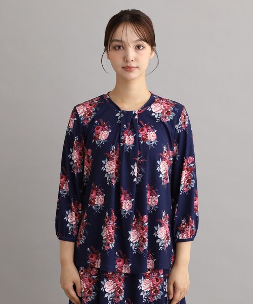 LAURA ASHLEY（ローラアシュレイ）の「【ジャージ素材／洗える／同柄アイテムあり】チスウィック柄プルオーバー（Tシャツ/カットソー・レディース・ネイビー系・38/40）」の7枚目の写真