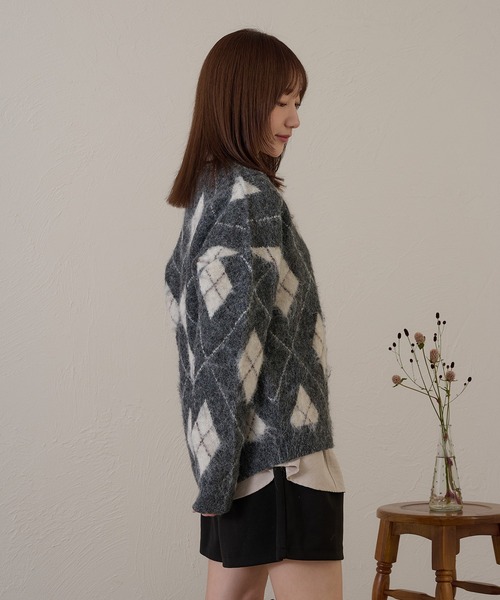 raffime(ラフィミー)の「【Raffime】アーガイルVネックニット(ニット/セーター・レディース・グレー/ベージュ・フリー)」の5枚目の写真