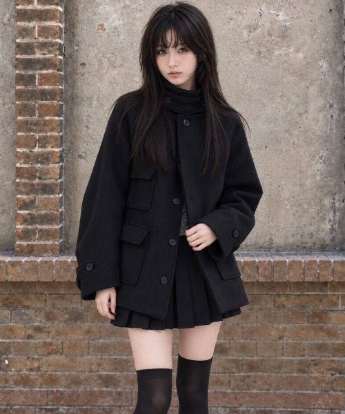 Aelina(エリナ)の「オープンカラーシングルブレストラグランスリーブオーバーサイズポケットメルトンコート(その他アウター・レディース・ブラック/チャコールグレー・FREE)」の13枚目の写真