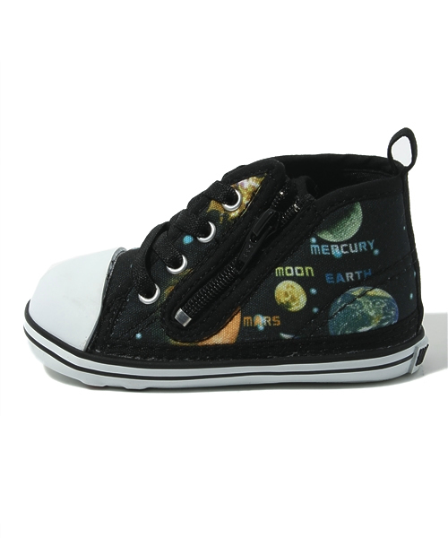 X-girl Stages（エックスガールステージス）の「BABY ALL STAR PLANETARIUM RZ（スニーカー・キッズ・ブラック・12cm/13cm/15cm）」の2枚目の写真