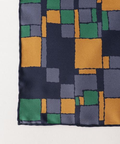 green label relaxing（グリーンレーベルリラクシング）の「別注[マルコ タンボリーニ] MT*GLR ART ポケットチーフ ◆（ハンカチ/ハンドタオル・メンズ・ネイビー/モカ・FREE）」の3枚目の写真