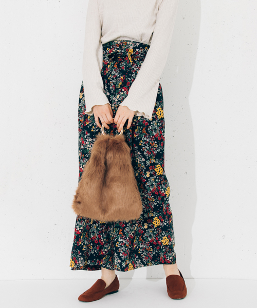 UR SELECT（ユーアールセレクト）の「ファーBAG（ショルダーバッグ・レディース・ダークブラウン/ベージュ/ブラウン/グレー/イエロー・-）」の9枚目の写真