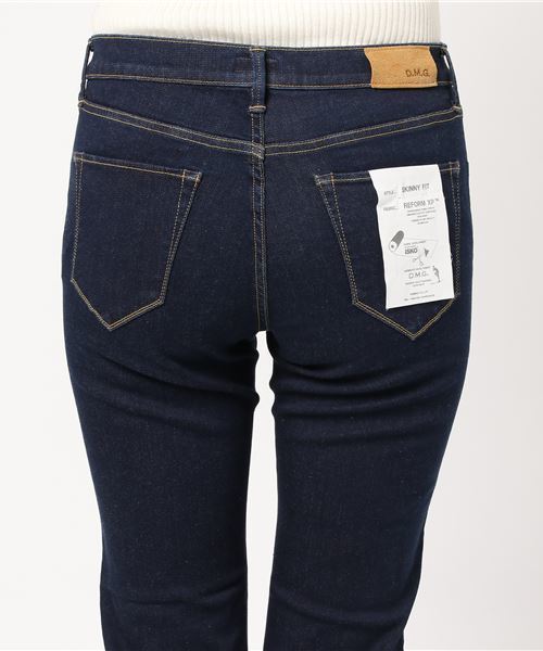 D.M.G.（ドミンゴ）の「D.M.G / ディーエムジー  スキニーフィットデニムパンツOW　DMG13-884D（デニムパンツ・レディース・ブルー系その他2・M/S/XS）」の10枚目の写真