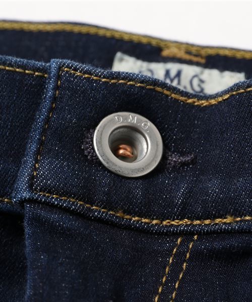 D.M.G.（ドミンゴ）の「D.M.G / ディーエムジー  スキニーフィットデニムパンツOW　DMG13-884D（デニムパンツ・レディース・ブルー系その他2・M/S/XS）」の5枚目の写真