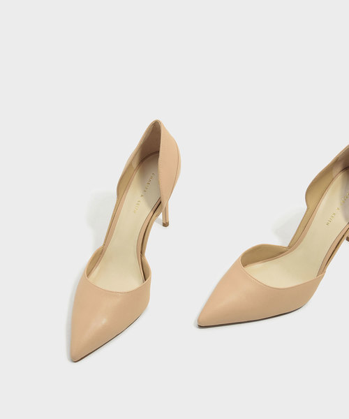 CHARLES & KEITH(チャールズ & キース)の「ドルセイスチレット / D'ORSAY STILETTOS(パンプス・レディース・アイボリー/ブラック・23cm/22.5cm/23.5cm/25cm/24.5cm)」の3枚目の写真