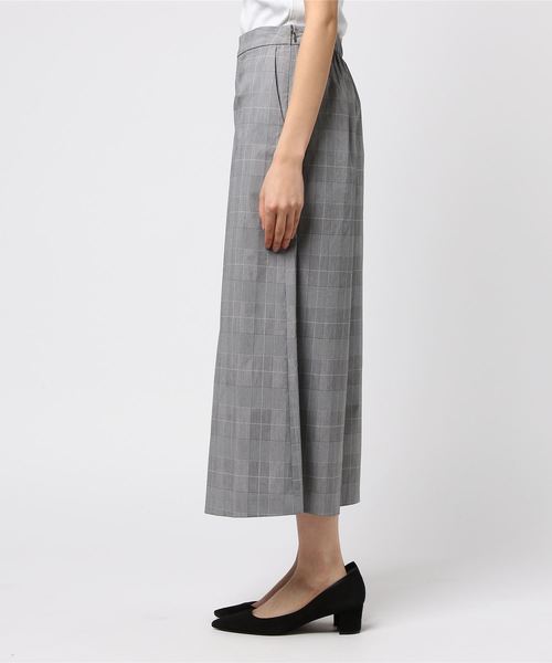 NARACAMICIE(ナラカミーチェ)の「グレンチェックワイドパンツ(その他パンツ・レディース・グレー/ブラウン・LARGE/MEDIUM/SMALL)」の4枚目の写真