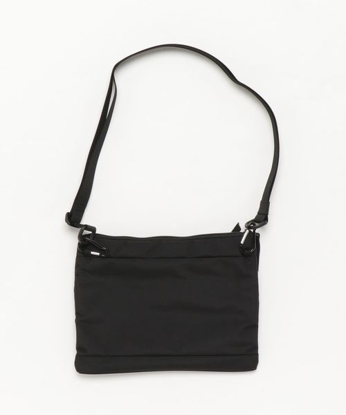 NUNC（ヌンク）の「【nunc】Musette Shoulder ミュゼットショルダーサコッシュ/NN005010（ショルダーバッグ・メンズ・ブラック・FREE）」の2枚目の写真