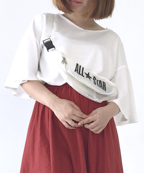 CONVERSE(コンバース)の「【別注】【mer 7月号掲載アイテム】コンバース 別注 ビニールウエストバッグ○★(ボディバッグ/ウエストポーチ)」|オフホワイト