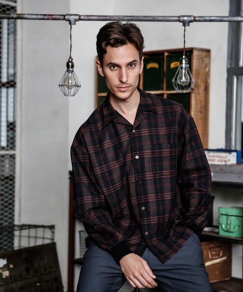 MR.OLIVE(ミスターオリーブ)の「STRETCH T/R TARTAN CHECK / BIG SILHOUETTE RIB CUFFS SHIRT(シャツ/ブラウス・メンズ・ブラック/ベージュ・SMALL/MEDIUM/LARGE)」の10枚目の写真