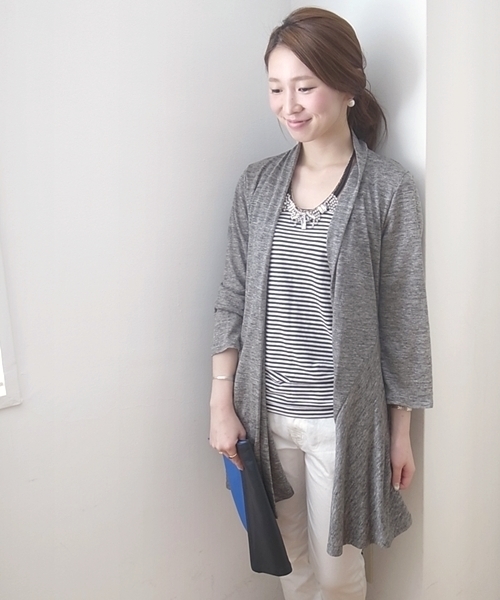 SHIPS for women(シップスフォーウィメン)の「③312210464リネンジャージーペプラム カーディガン(カーディガン/ボレロ・レディース・グレー/ブラック/ベージュ・ONE SIZE)」の3枚目の写真