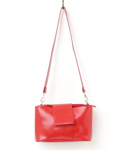 earth music&ecology(アースミュージックアンドエコロジー)の「スクエアショルダーバッグ(ショルダーバッグ・レディース・ライトピンク/ブラウン/グリーン/ブラック/レッド/ベージュ・FREE)」の6枚目の写真