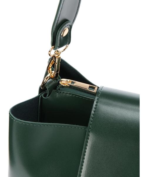 earth music&ecology(アースミュージックアンドエコロジー)の「スクエアショルダーバッグ(ショルダーバッグ・レディース・ライトピンク/ブラウン/グリーン/ブラック/レッド/ベージュ・FREE)」の9枚目の写真