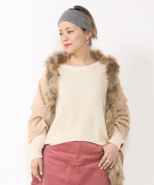 mystic（ミスティック）の「ショートワッフルプルオーバー（ニット/セーター・レディース・ブルー/アイボリー/キャメル/ブラック/グレー・ﾌﾘ-）」の2枚目の写真