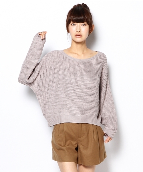 mystic（ミスティック）の「ショートワッフルプルオーバー（ニット/セーター・レディース・ブルー/アイボリー/キャメル/ブラック/グレー・ﾌﾘ-）」の11枚目の写真