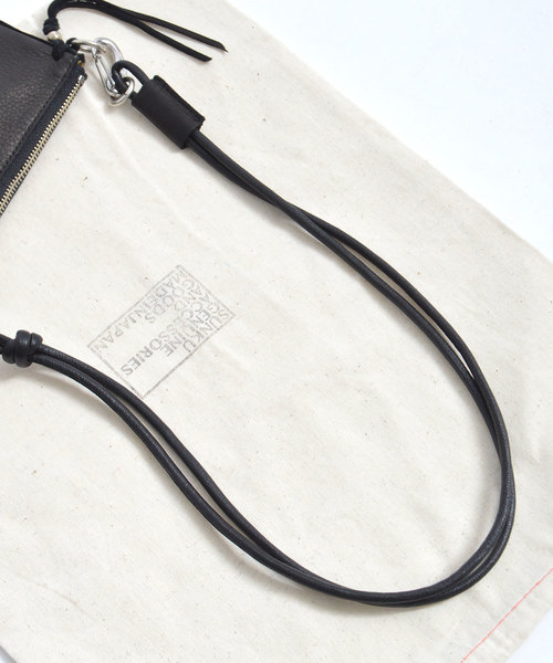 ROOPTOKYO(ループトウキョウ)の「39/サンク DEER LEATHER BAG(ショルダーバッグ・メンズ・ブラック・FREE)」の8枚目の写真