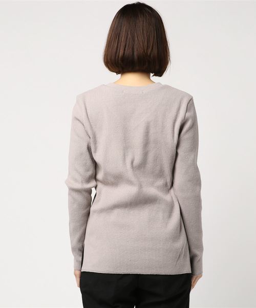 Munich（ミューニック）の「コットンリブジャージVネックプルオーバー【セットアップ可】（Tシャツ/カットソー・レディース・ネイビー/ナチュラル/グレイッシュベージュ/ライトブルー/ホワイト/ブラック・FREE）」の8枚目の写真