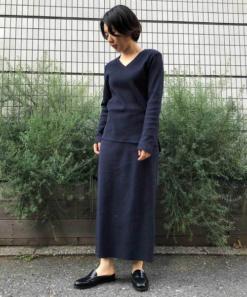 Munich（ミューニック）の「コットンリブジャージVネックプルオーバー【セットアップ可】（Tシャツ/カットソー・レディース・ネイビー/ナチュラル/グレイッシュベージュ/ライトブルー/ホワイト/ブラック・FREE）」の9枚目の写真