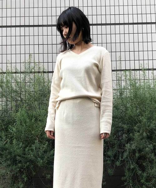 Munich（ミューニック）の「コットンリブジャージVネックプルオーバー【セットアップ可】（Tシャツ/カットソー・レディース・ネイビー/ナチュラル/グレイッシュベージュ/ライトブルー/ホワイト/ブラック・FREE）」の18枚目の写真