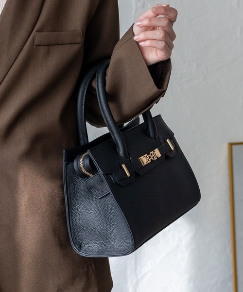 VitaFelice（ヴィータフェリーチェ）の「本革ベルトデザイン2way