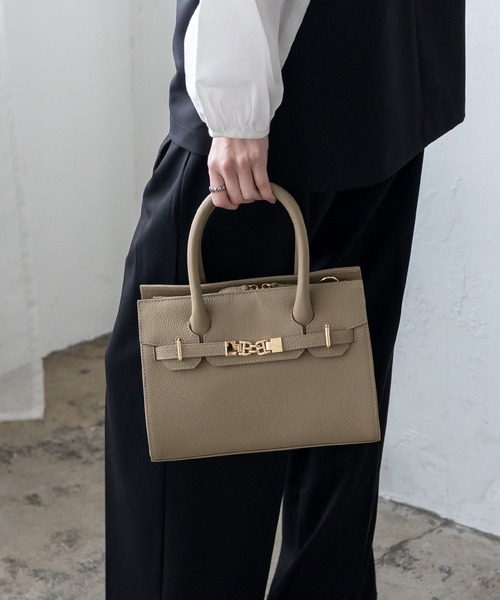 セール】本革ベルトデザイン2wayスクエアミニバッグ 入園式 卒園式