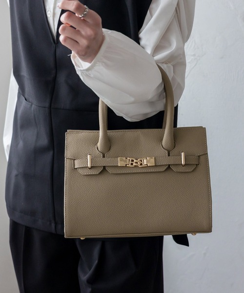 VitaFelice（ヴィータフェリーチェ）の「本革ベルトデザイン2wayスクエアミニバッグ 入園式 卒園式 卒業式 入学式（ハンドバッグ・レディース・ブラック/ベージュ/ベージュ系その他/オフホワイト/ダークグレー・FREE）」の20枚目の写真