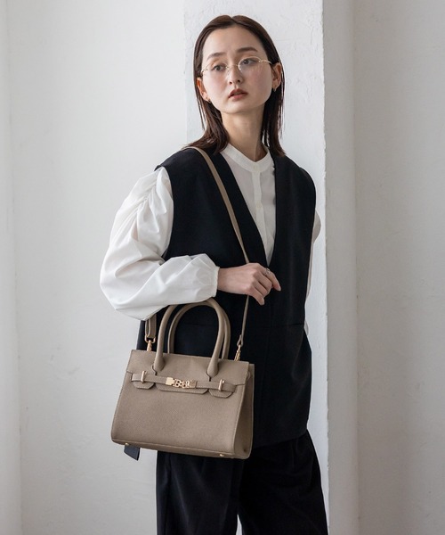 セール】本革ベルトデザイン2wayスクエアミニバッグ 入園式 卒園式