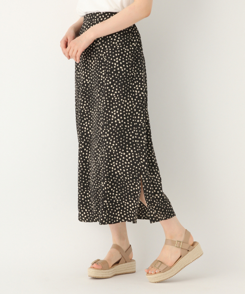 GLOBAL WORK（グローバルワーク）の「アソートガラセミフレアスカート/837953（スカート・レディース・オフホワイト/ホワイト/ブラック/その他・LARGE/MEDIUM）」の16枚目の写真