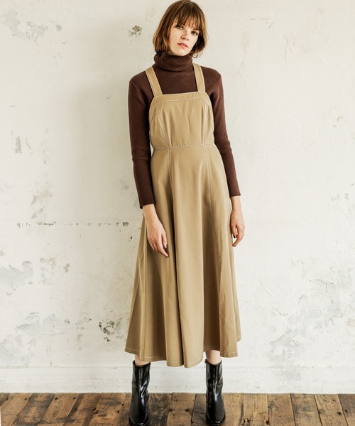 natural couture（ナチュラルクチュール）の「クロスバックジャンスカ（ワンピース・レディース・ダークブラウン/ベージュ/チェック・FREE）」の2枚目の写真