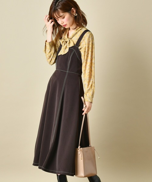 natural couture（ナチュラルクチュール）の「クロスバックジャンスカ（ワンピース・レディース・ダークブラウン/ベージュ/チェック・FREE）」の4枚目の写真